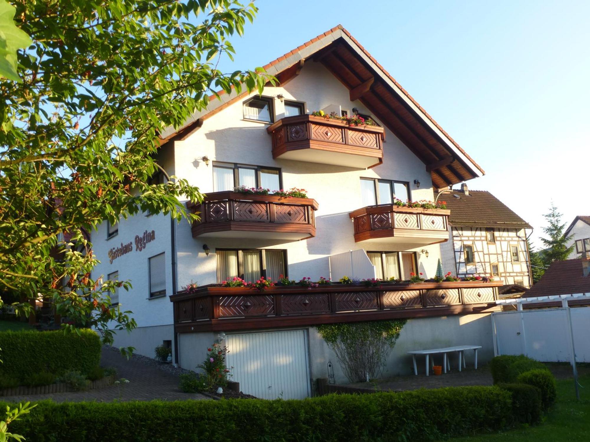 Gaestehaus Regina 룰라 외부 사진