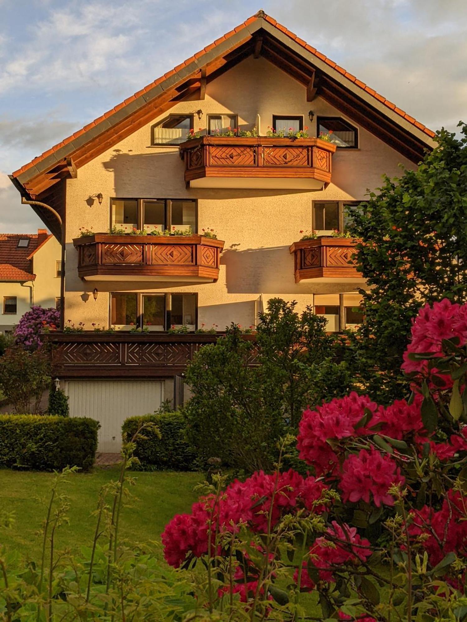 Gaestehaus Regina 룰라 외부 사진