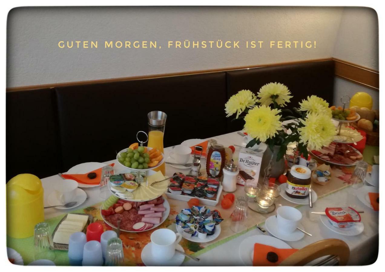 Gaestehaus Regina 룰라 외부 사진